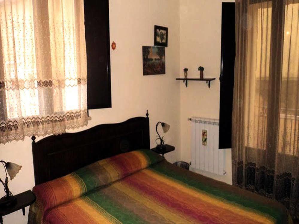 Bed and Breakfast Domus Antiqua Агридженто Экстерьер фото
